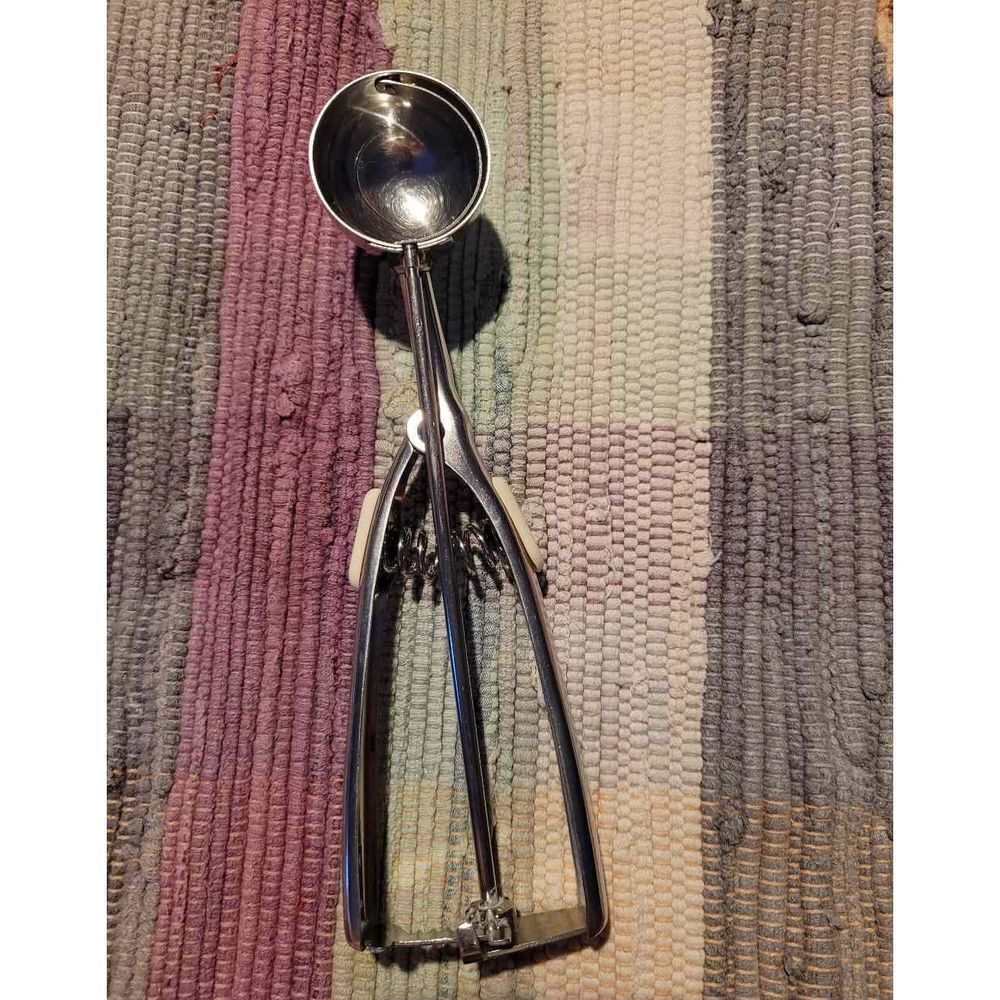 Nordic Ware Stainless Steel #50 Scoop